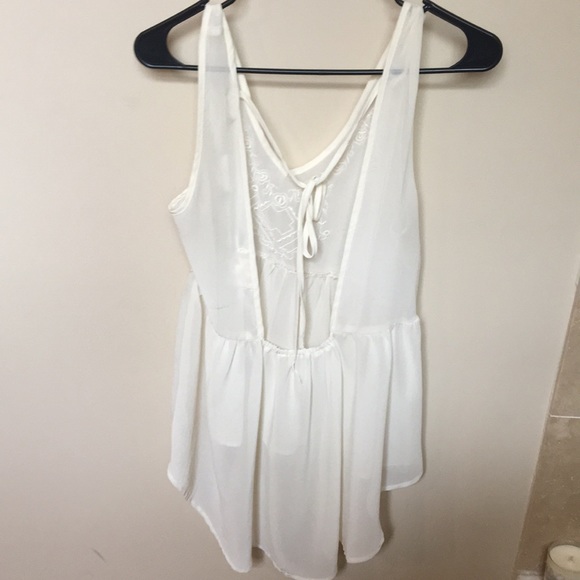 Open back tank top - Picture 2 of 3